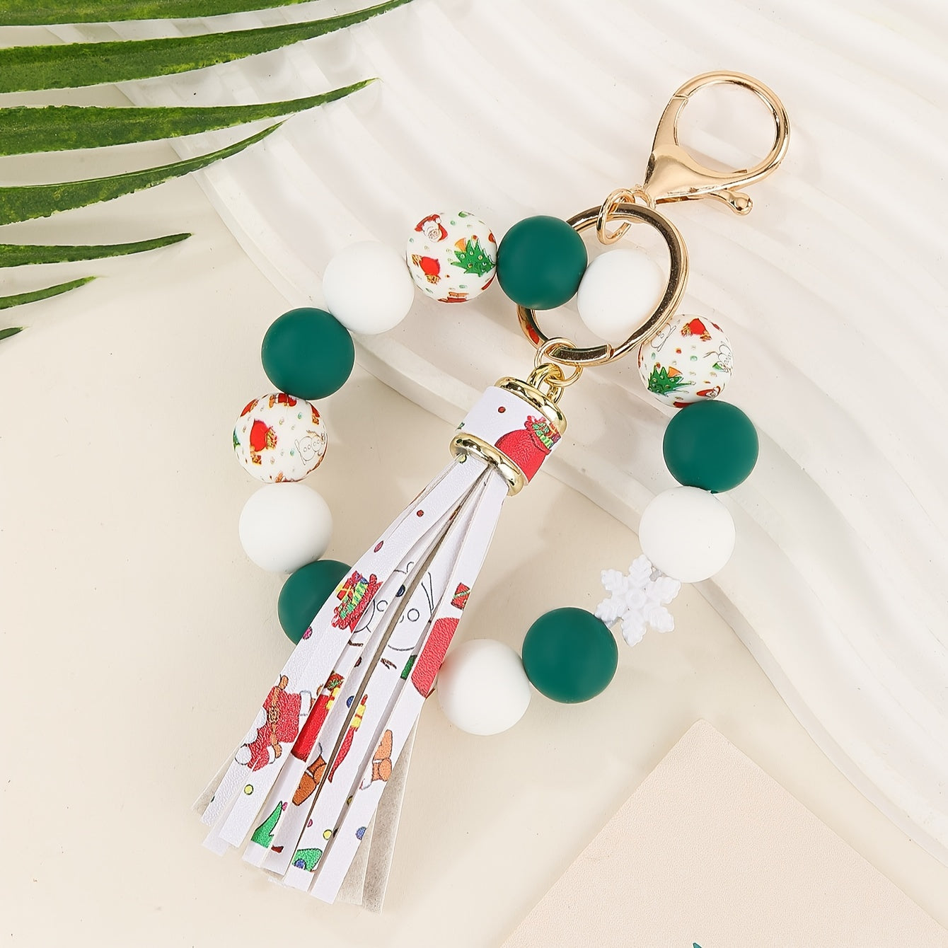 Festive Snowflake Silicone Beaded Keychain & Bracelet Set - Vibrant Holiday Accessory with Lobster Clasp, Perfect Gift for Women and Girls, Durable, Water-Resistant, and Easy to Attach