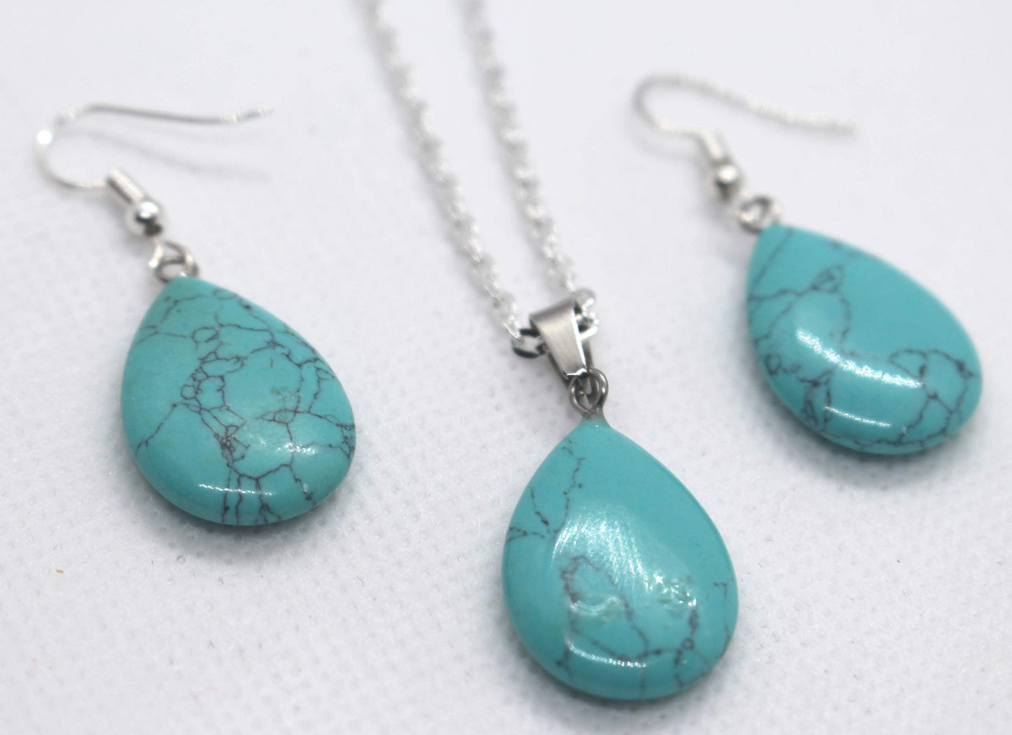 Beautiful Turquoise beads jewellery set (Heart)