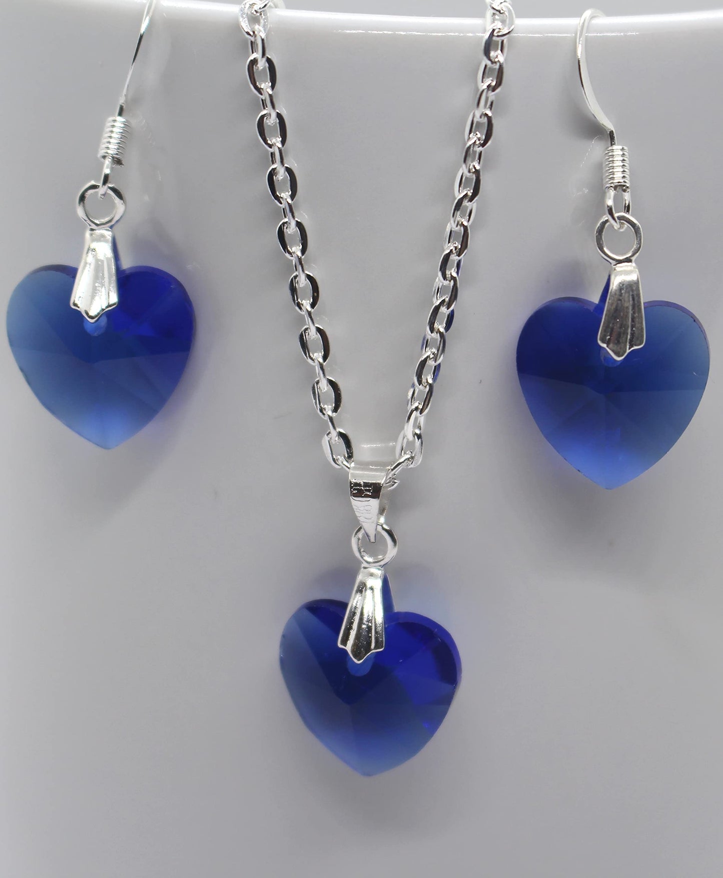 Beautiful Crystal Heart Pendant Jewellery Set (Blue)
