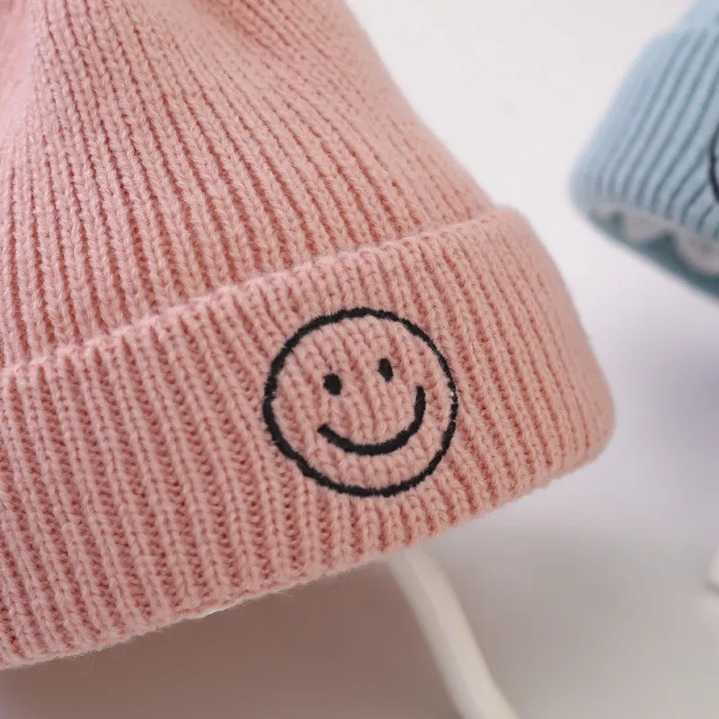 Autumn and winter baby hats cartoon smiley knitted children's hats suitable for 6 months-6 years old male and female babies