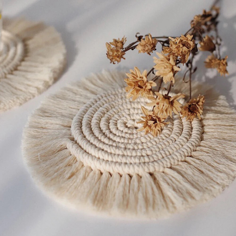 Macrame Placemats Cup Mat Bohemia Tablecloth Coaster Cup Pad Northern Europe Style Pure Handcrafted Cotton Braid Insulation Mats
