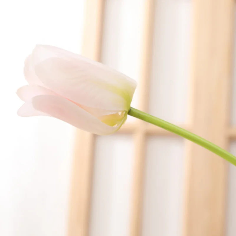 8Pcs Simulation Feel Moisturizing Big Tulip Flower Decoration Home Latex Fake Flower Tulip Wedding Bouquet Photography Props