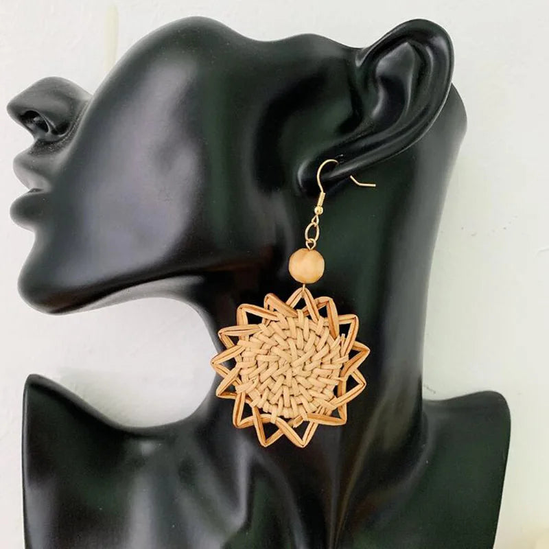 Hemasa Wooden Straw Weave Rattan Knit Vine Flowers Earrings For Women /Hollow Flora African wooden sr rings