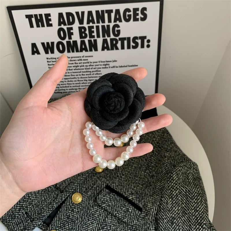 High-End Chanel-Style Camellia Brooch for Women, Fashionable Fabric Flower Pin, Unique Clothing Collar Accessory