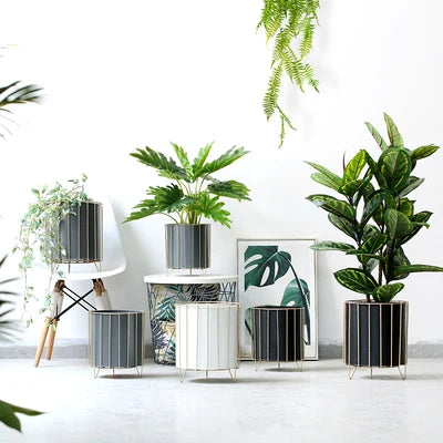 Plant Pot Modern Metal Planter Living Room Decorative Plant Stand Garden Planter