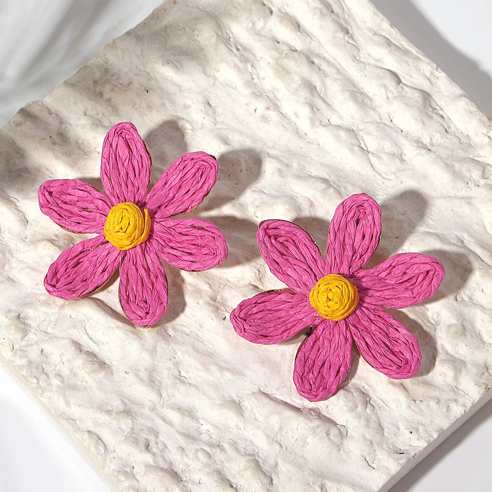 AENSOA Handmade Colorful Raffia Flower Stud Earrings for Women Bohemia Rattan Knit Floral Earrings Summer Beach Jewelry