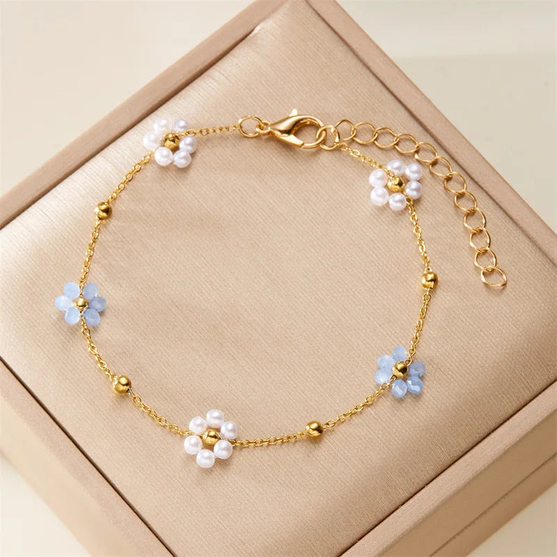 Sweet Imitation Pearl Flower Bracelet Necklace Set for Women's Hand Bracelets Fashion Metal Chain Choker Minimalist Jewelry Sets