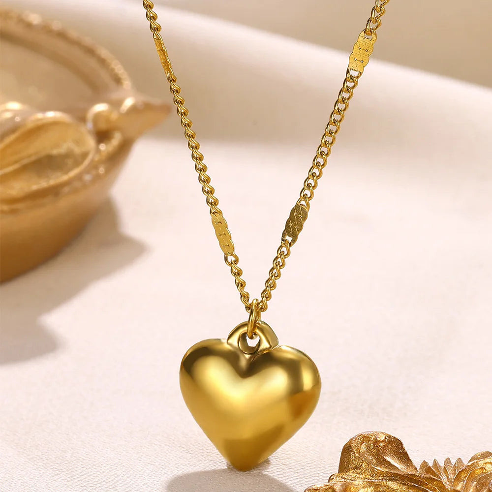 Hemasa Stainless Steel  Heart Pendant Collar Chain Fashion Exquisite Necklace For Women Jewelry Banquet Gifts