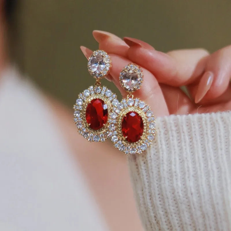 Tejesa Huitan Unique Oval Red Cubic Zirconia Drop Earrings Luxury Gold Color Accessories for Women Anniversary Party Statement Jewelry