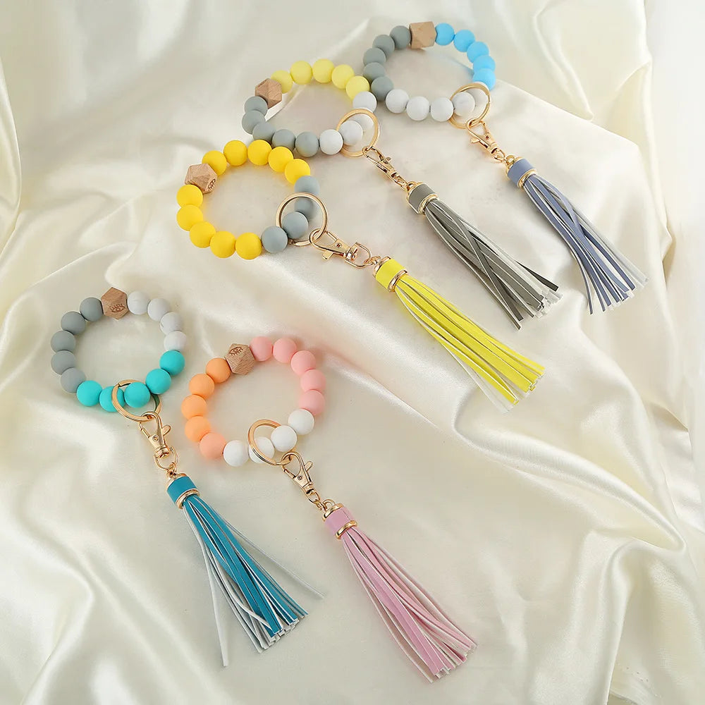 Silicone Keychain For Keys Tassel Wooden Beads Wrist Keyrings Bracelet Fashion Anti-lost Useful Women Men Keychains Wholesale