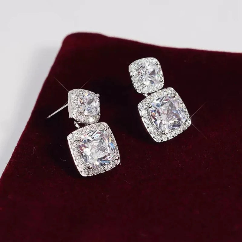 Tejesa Huitan Daily Wear Dangle Earrings with Crystal CZ for Women Fashionable Ear Hanging Accessory High-quality Silver Color Jewelry