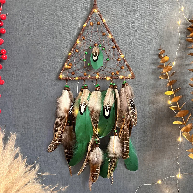 Tejesa Triangle Dream Catcher Wind Chimes Hand-woven Feather Living Room Wall Hanging Ornaments Christmas Gift Home Decoration