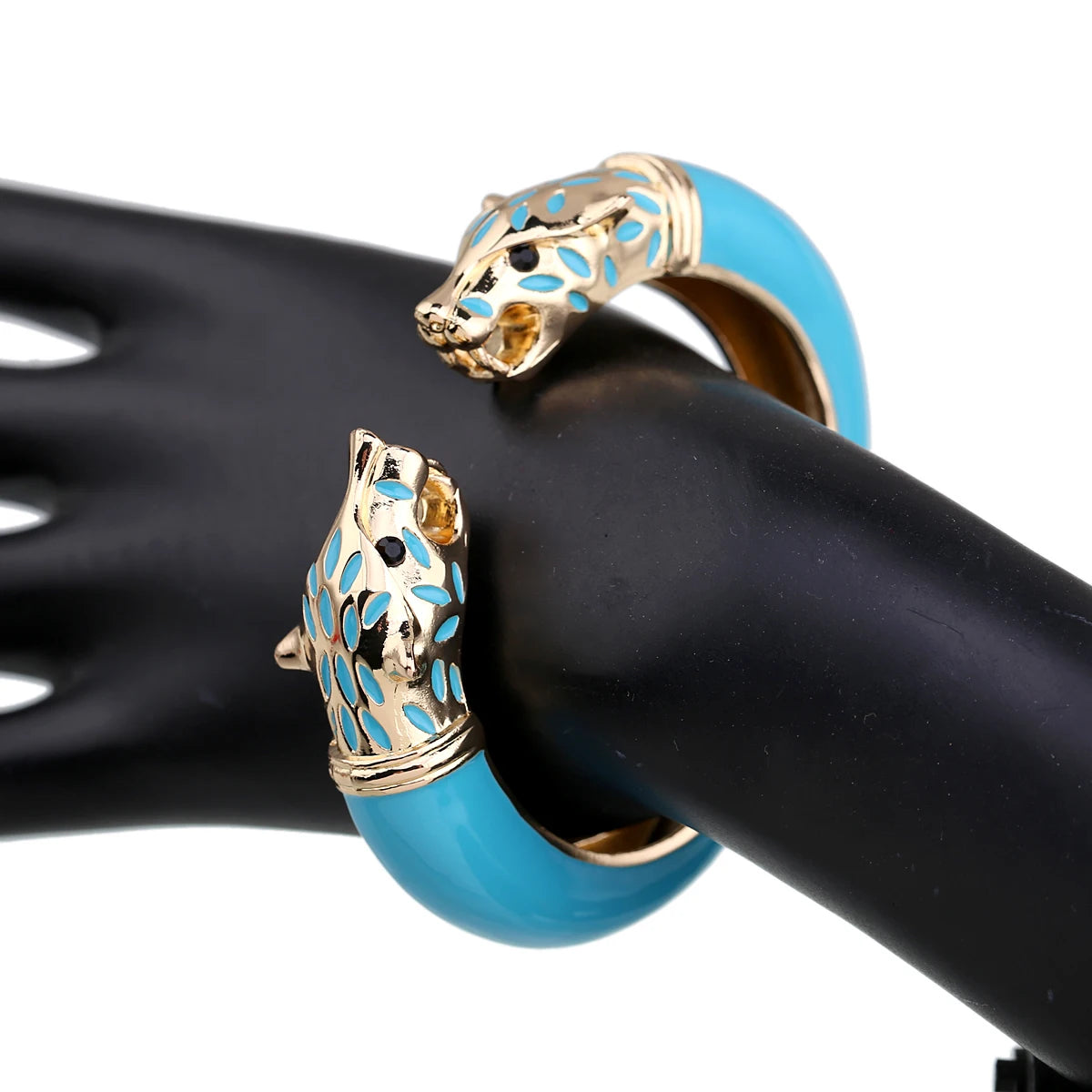 Luxury Enameled Colorful Wolf Bangle Cuff Bracelet Fashion Jewelry for Women Statement Bangles Bracelet Accessory Engagement
