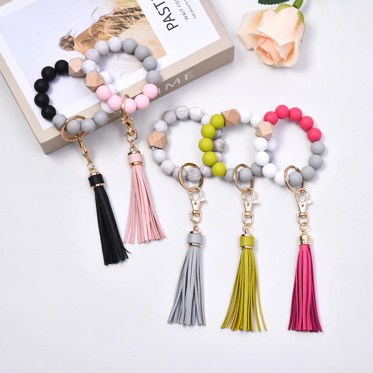 Tassel Wood Silicone Bead Bracelet Key Chain Female Women Hot Selling Bracelet Key Ring Wrist Bangle Keychains Accessory