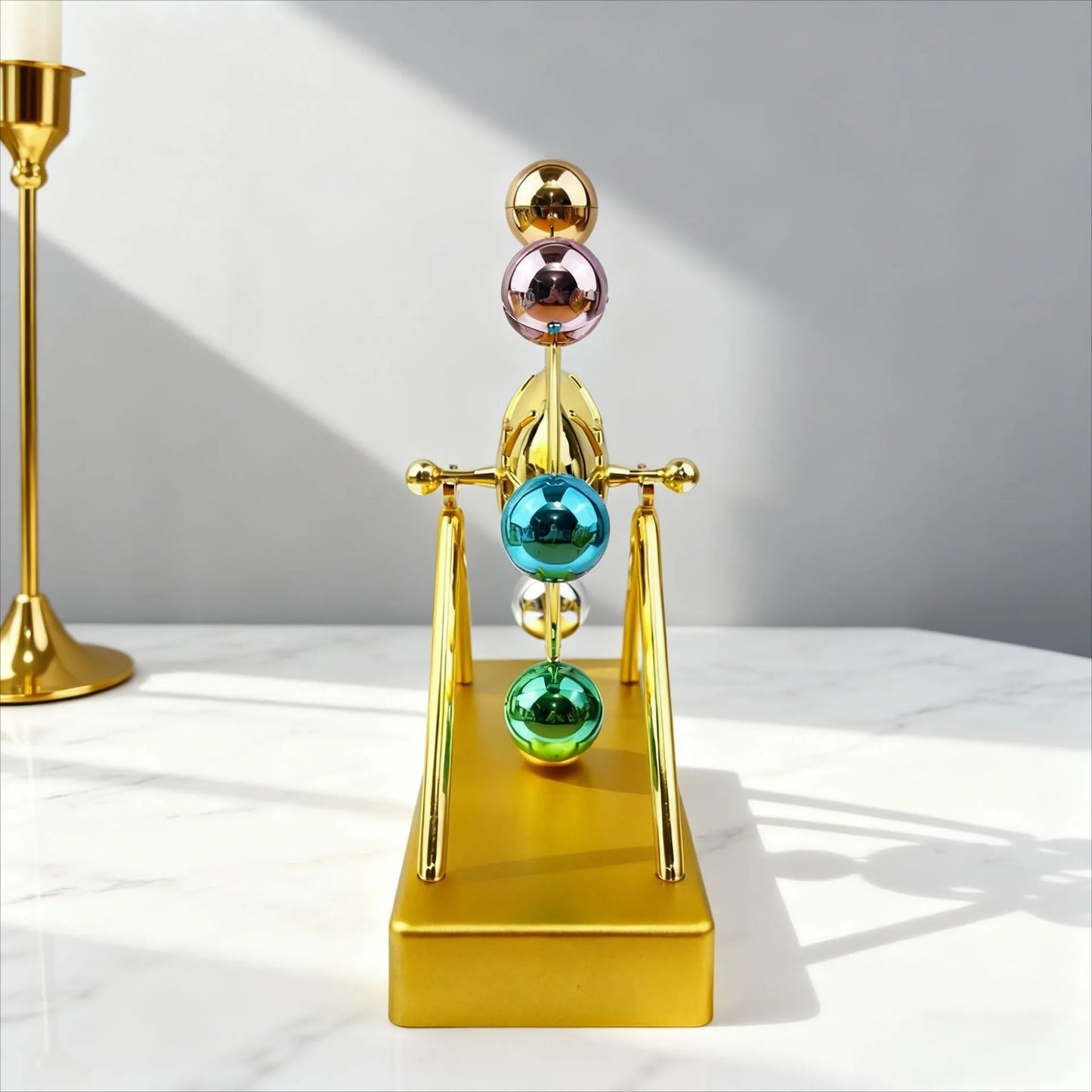 Luxury Gold Metal Kinetic Ferris Wheel Ornament - Desk Stress Relief Rotating Figurine - Modern Home & Office Decor Gift