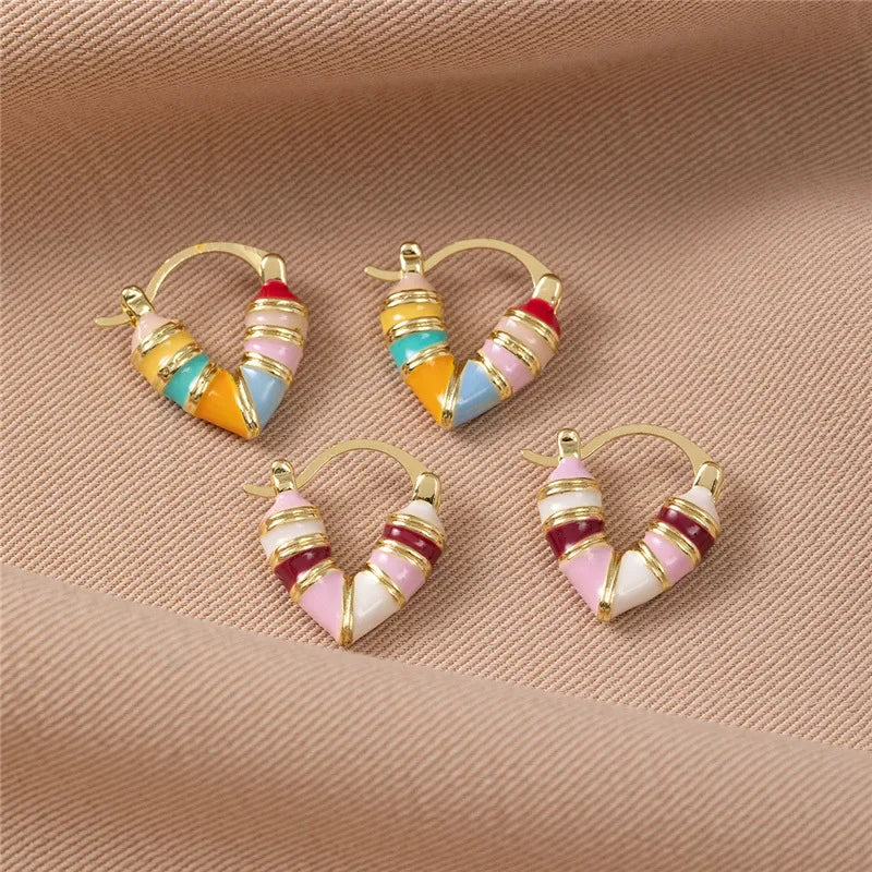 Hemasa Small Love Heart Hoop Earrings For Women Fashion Metal Jewelry Party Gift