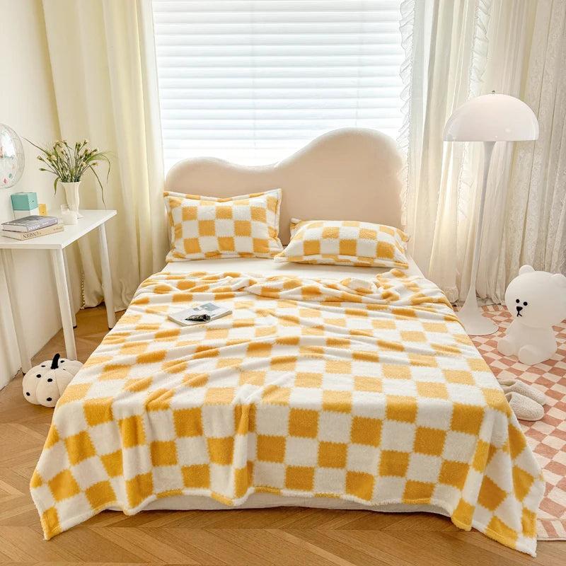 Tejesa Panda Printed Fluffy Blanket for Beds Single/Queen/King Plush Fleece Plaids for Sofa Soft Warm Thow Blanket for Winter