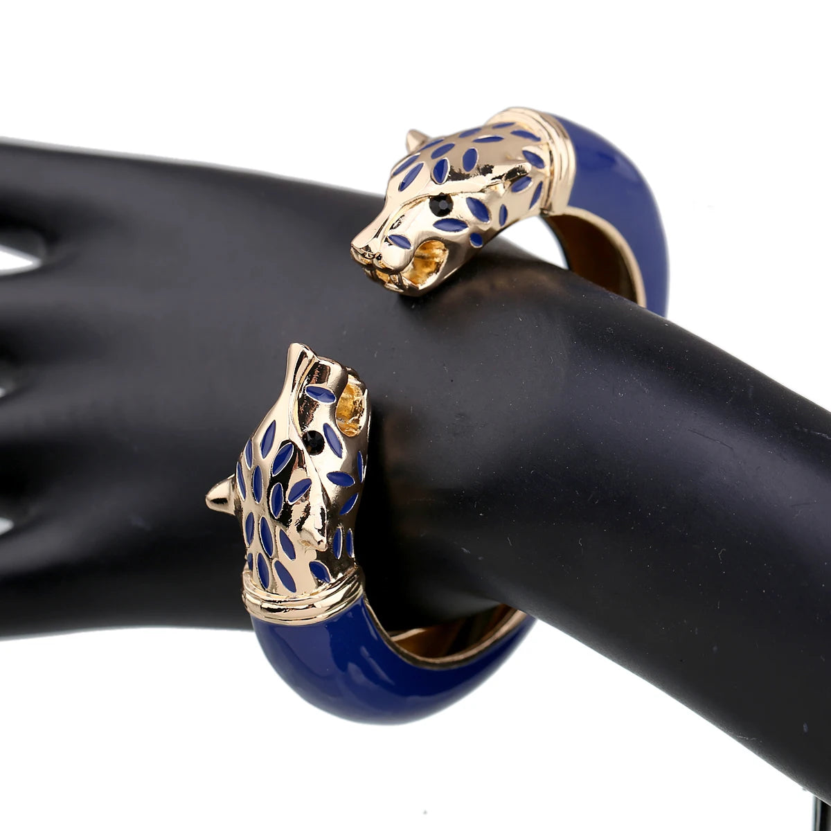 Luxury Enameled Colorful Wolf Bangle Cuff Bracelet Fashion Jewelry for Women Statement Bangles Bracelet Accessory Engagement