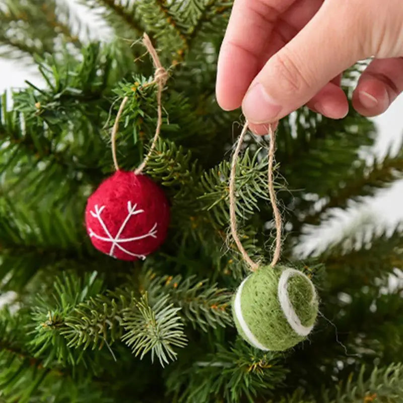 Hemasa 24pcs 3cm  Christmas Felt Wool Balls Christmas Tree Hanging Ornaments New Year Pendant DIYs Wreath Garland Party Home Decorations