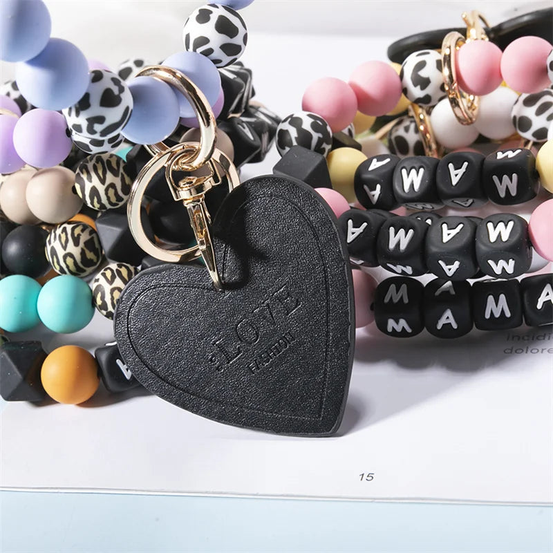 sansango New Mother's Day Gift Silicone Wood Bead Mama Keychain Monogram Love Heart Pendant Key chain For Mom Keychain Jewelry