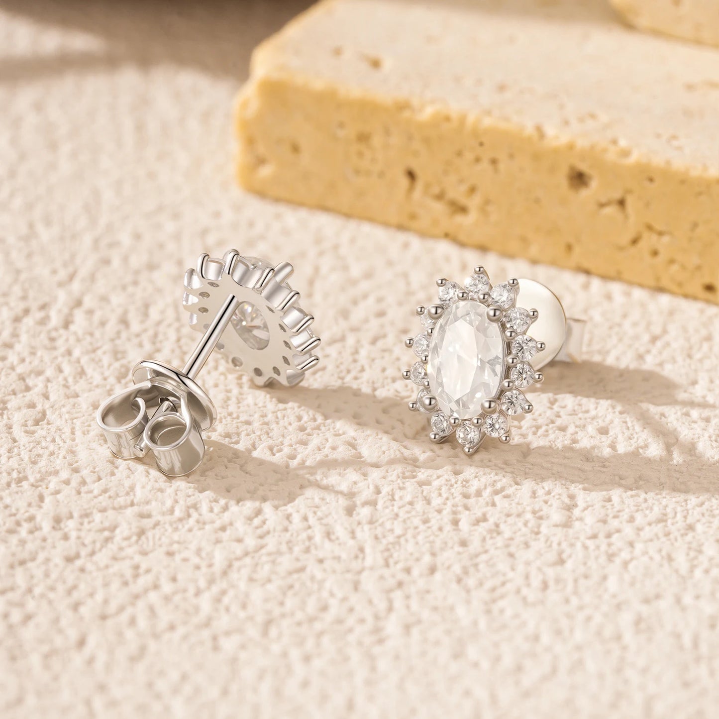 Tejesa Moissanite Halo Earrings 925 Sterling Silver Classic Stud Earrings For Women Luxury Bridal Jewelry