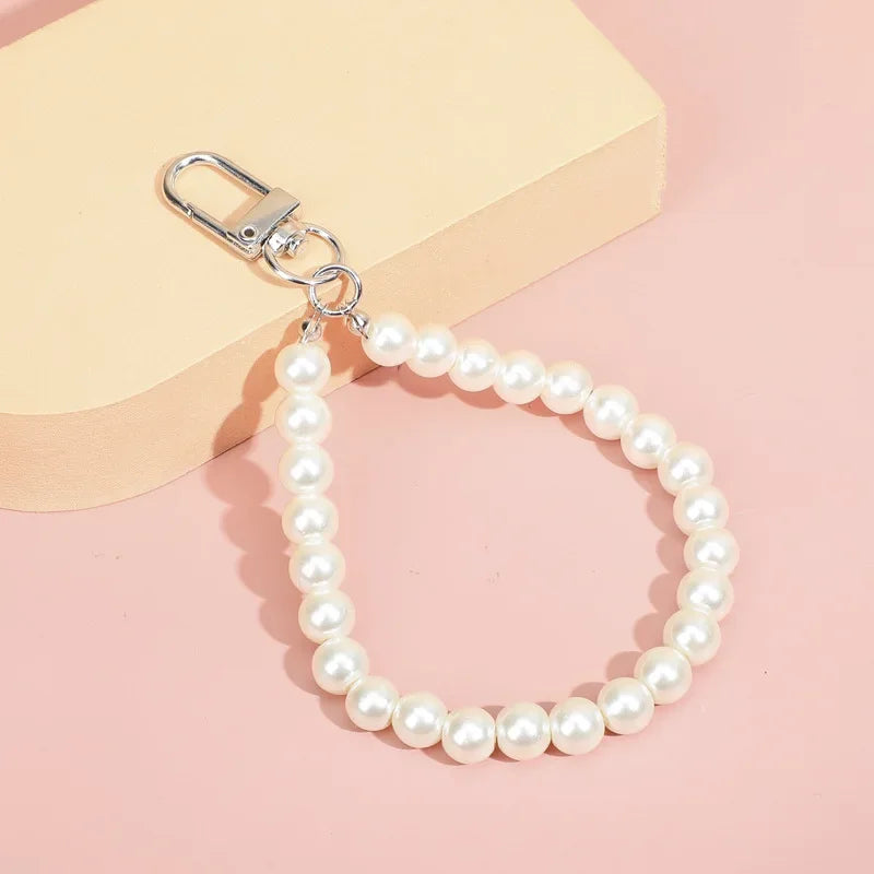 Retro Pearl Keychains For Women Keyring Car Bag Backpack Decor Charm Simple Wristlet Phone Bead Key Chain Cute DIY Pendant Decor