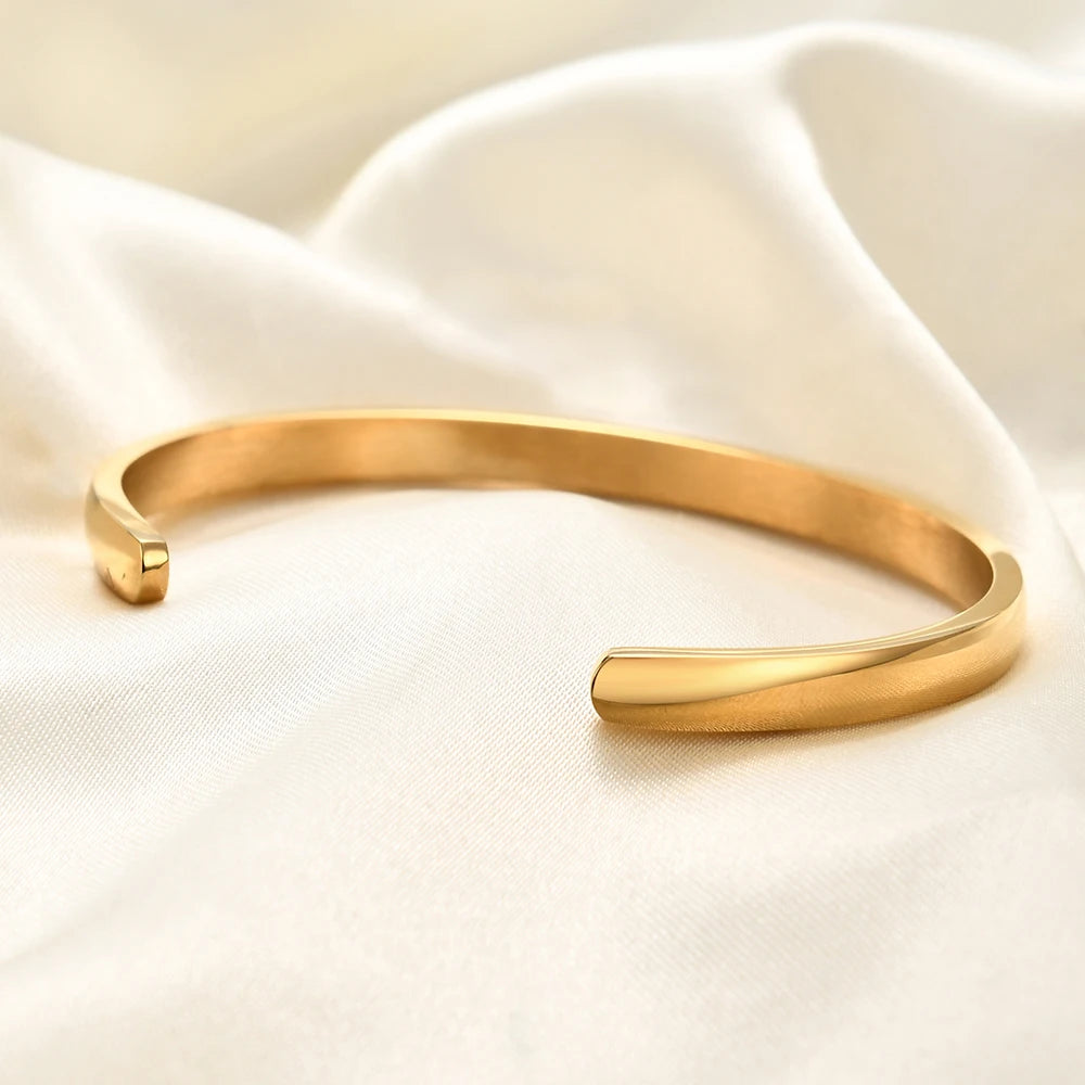 VQYSKO Star Bracelet Zircon Bangle Stacking Open Cuff Woman Jewelry Gifts For Her