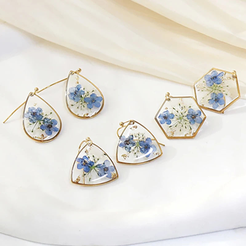 Pressed Blue Flower Natural Earrings Unique Forget-me-not Flower Earring Women Handmaking Epoxy Resin Floral Earrings Wholesale