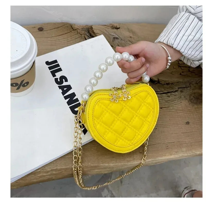 New Small Heart Coin Wallet Pouch Baby Girls Party Pearl Hand Bags Kids Purses Chic Crossbody Bag Ladies Chain Shoulder Bags