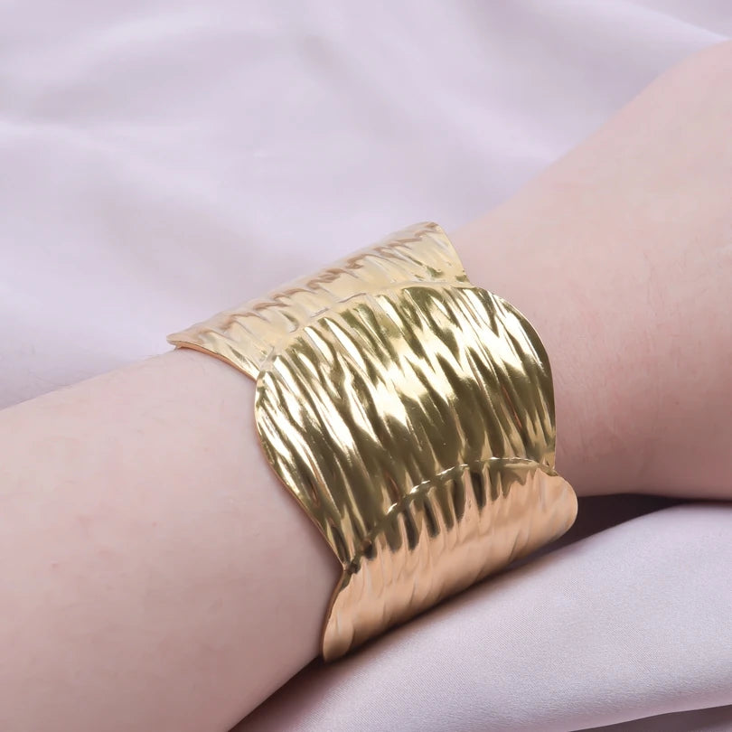 Stainless Steel Wide Foliage Bangle Bracelet For Women Men Vintage Hollow Wide Bracelet Women Aesthetic Jewelry Christmas Gift