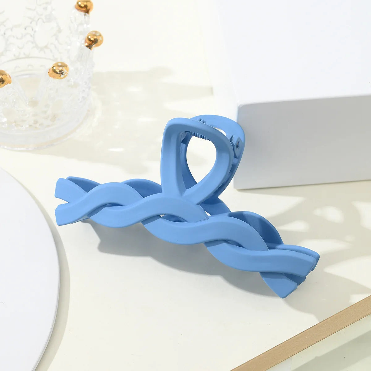1pc blue women's hair clip hair accessory fashionable and simple hair clip shark clip back of the head styling hair clip