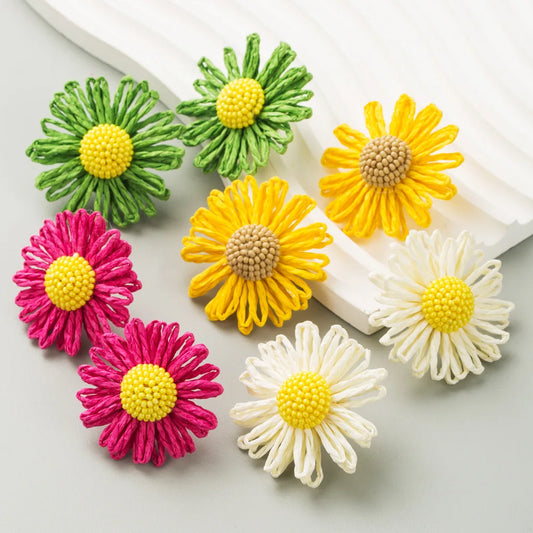 Metal Raffia Flowers Geometric Stud Earrings for Women New Simple Trend Design Jewelry Party Accessories