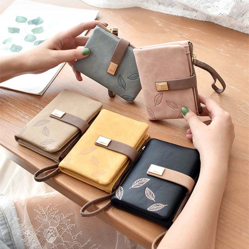 Mini Coin Purse Wristband Women's Wallet Buckle Zipper Short Female Clutch Portable PU Leather Card Holders Vintage Money Bags