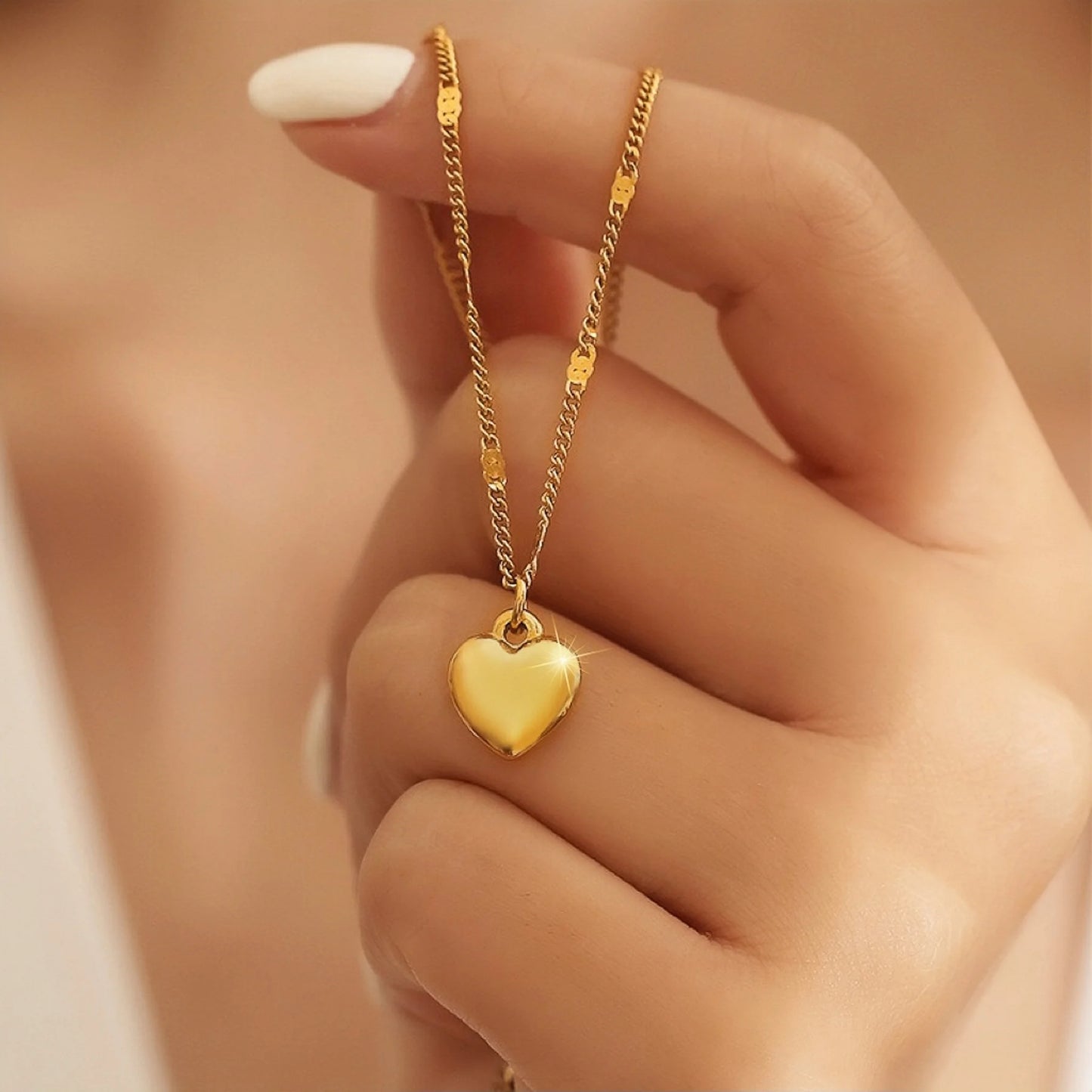 Hemasa Stainless Steel Heart Pendant Collar Chain Fashion Exquisite Necklace For Women Jewelry Banquet Gifts
