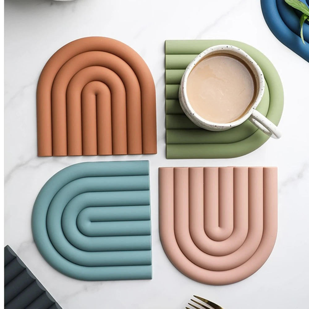 Rainbow Shape Tableware Mat /Silicone Heat insulation Pad/ Tableware Placement Stackable Coffee Cup Coasters