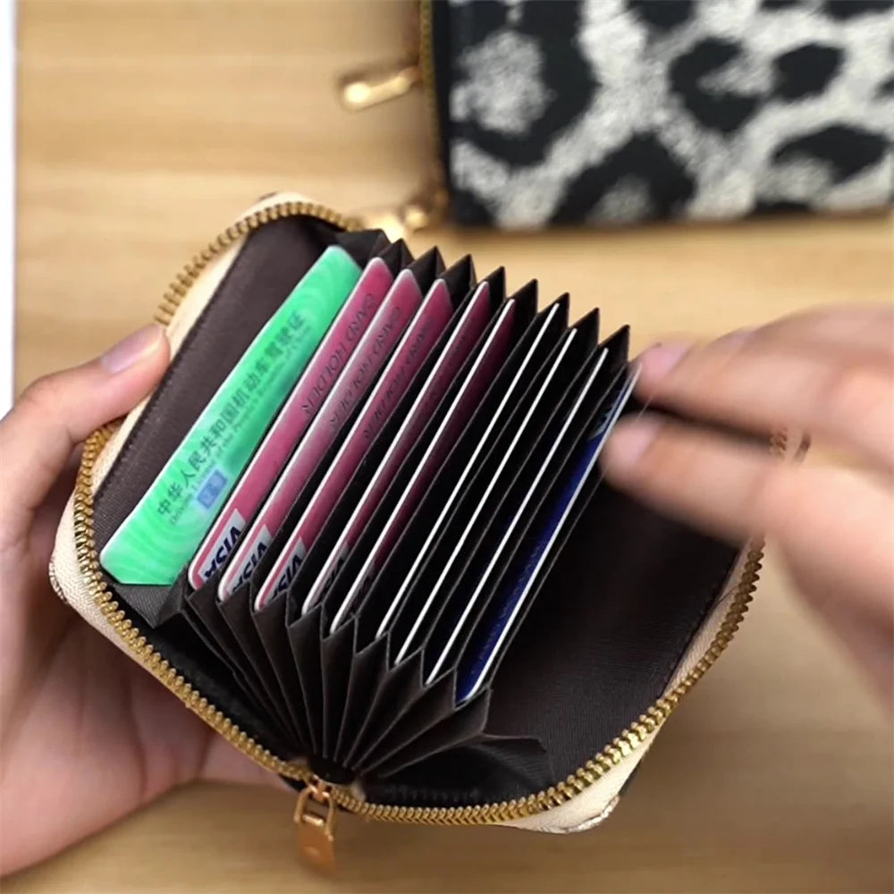 Wallet For Women Versatile High end Small and Fresh Short Metal Buckle Leather Handbag Large Capacity