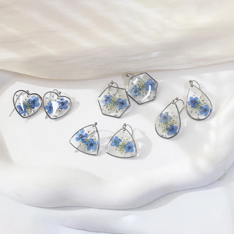 Pressed Blue Flower Natural Earrings Unique Forget-me-not Flower Earring Women Handmaking Epoxy Resin Floral Earrings Wholesale