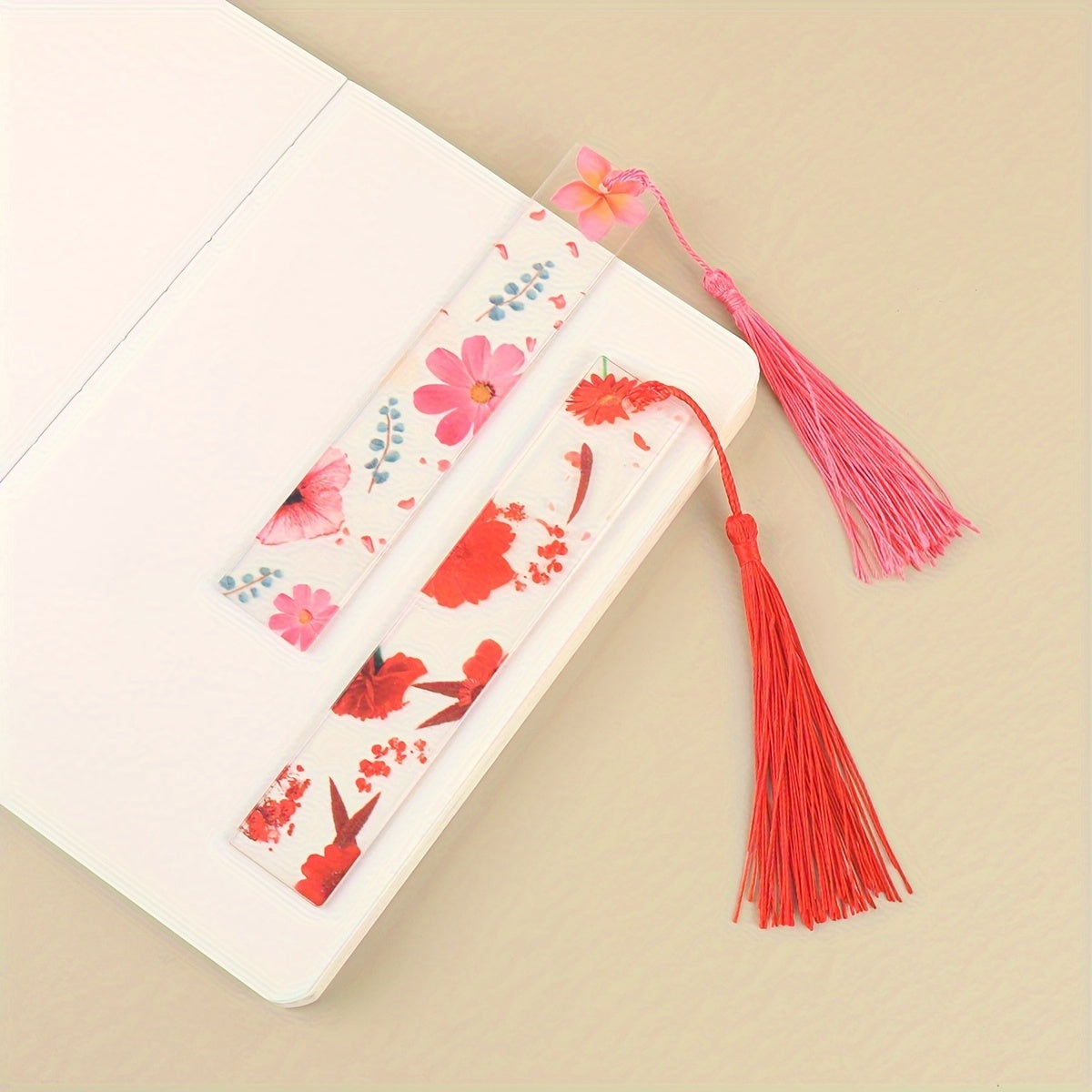 1pc Transparent Acrylic Colorful Flower Print Bookmark, Fashion Portable Office Supplies And Accessories Book Aid Bookmark