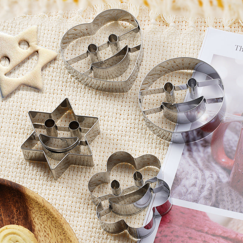 4-piece stainless steel cookie mold cake mold cookie smile cookie mold