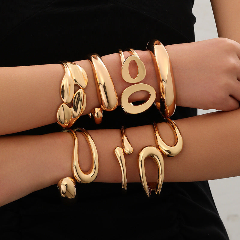 European and American Cross-Border Popular Bracelets Ins Normcore Asymmetrical Wave Pattern Bracelets Metal Glossy Bracelets Women's Jewelry