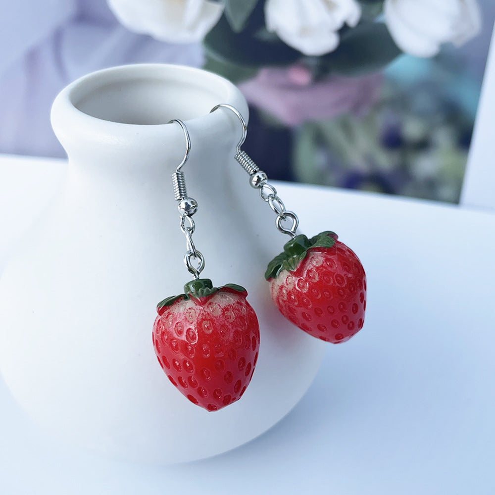Korean Style Fashionable Fresh and Sweet Simulated Resin Fruit Strawberry Fun Earrings
