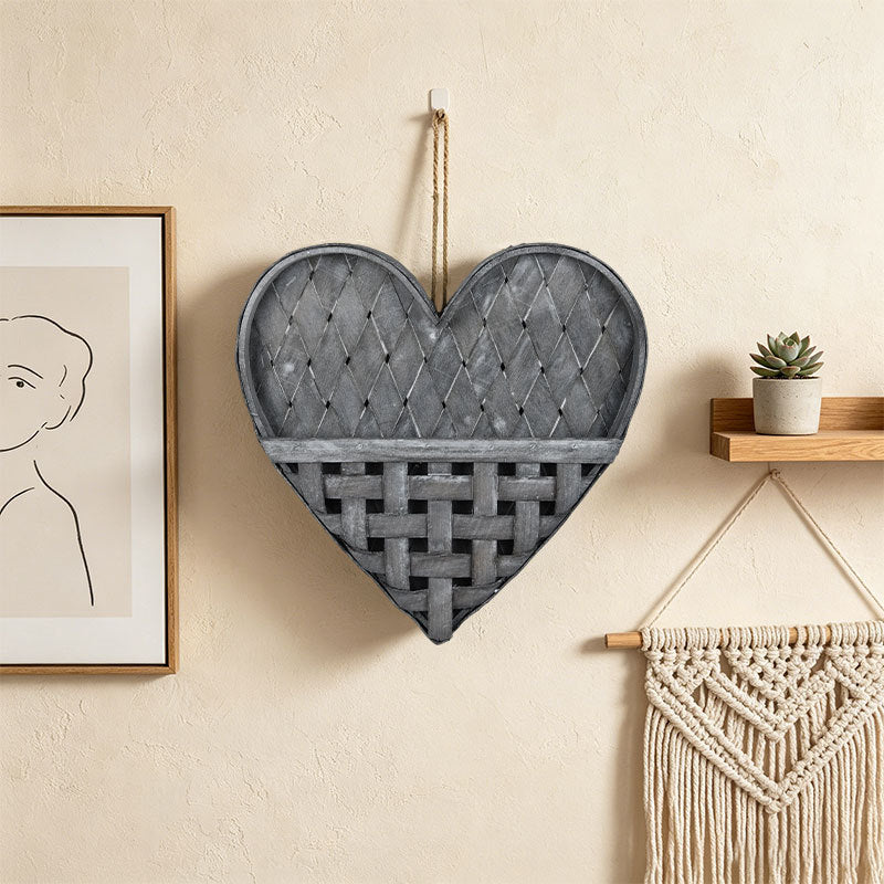 Heart-Shaped Indoor Wooden Hanging Basket Wall Decoration Flower Arrangement Pastoral Style