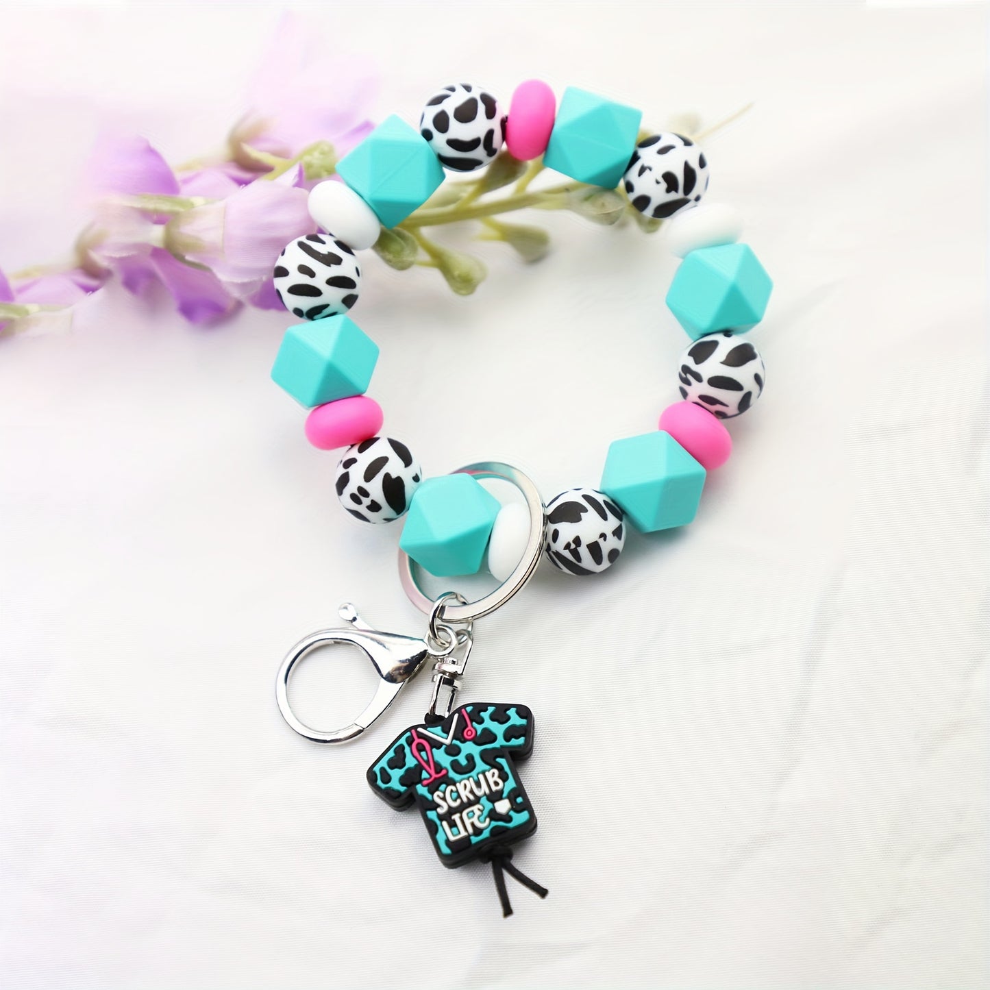 "Nurse Scrub Life" Silicone Bead Bracelet with Keyring and Nurse Uniform Charm - Perfect Gift for Nurse's Day