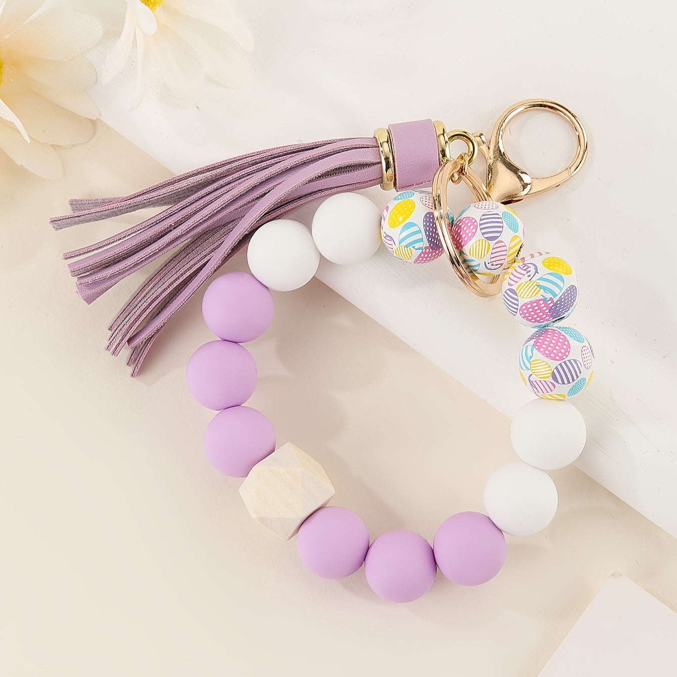 Silicone Beaded Tassel Keychain, Creative Wristlet with Wooden Beads, Fashionable Women's Accessory for Valentine's Day