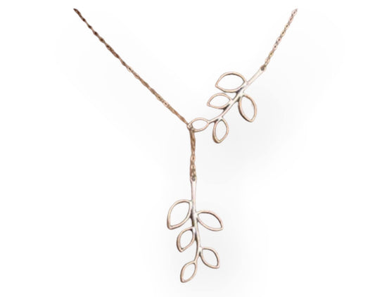 Stylish Stunning Leaf Charm Necklace (Leaf with Leaf)