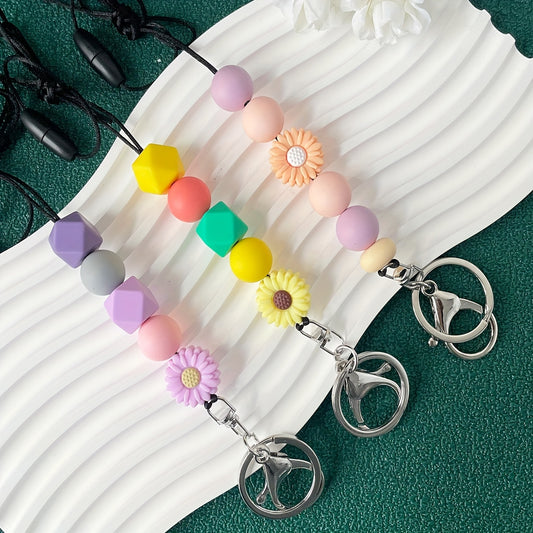 Silicone Beaded Daisy Keychain with Alloy Ring Buckle, Graduation Gift, Decorative Flower Key Ring for Women, Teachers, Students - Round Shape, Profession & Festival Theme, Includes Rope - Single Piece