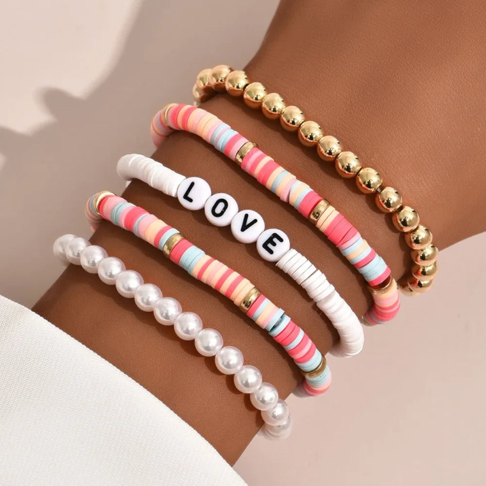 4pcs/set Bohemian English Letters LOVE Pearl Colorful Clay Bead Bracelet Women Summer Beach Casual Jewelry Gift