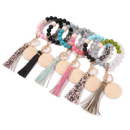 Silicone Keychain With Wood chips Tassel Wood Beads Keyring For Women Multicolor Keychain Charms Fashion Jewelry Accessories New