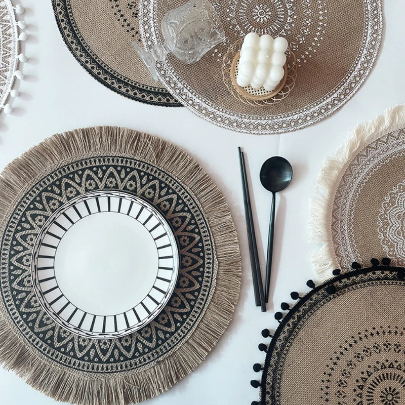 Hemasa Set of 4 Boho Round Jute Woven Place Mats Dining Room Kitchen Table Decor.
