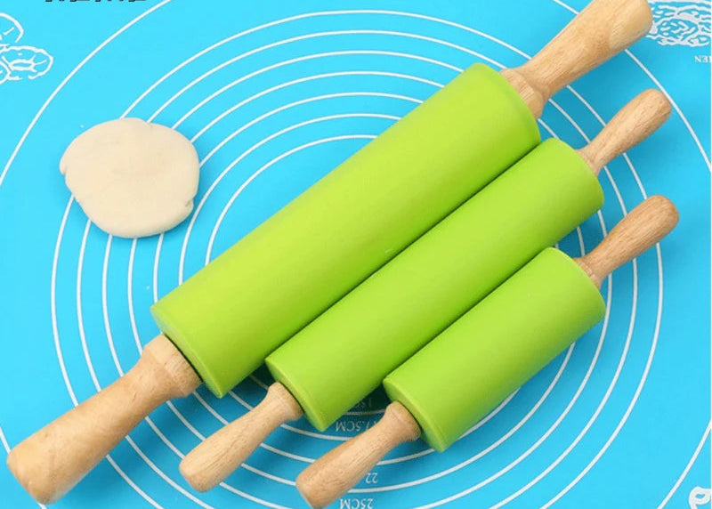 Tejesa Non-Stick Silicone Rolling Pin/ Wooden Handle Pastry Dough Flour Roller Kitchen Cooking Baking Pin